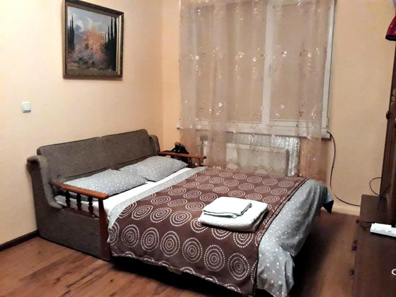 Apartment In The Historical City Center Cernăuți Exterior foto